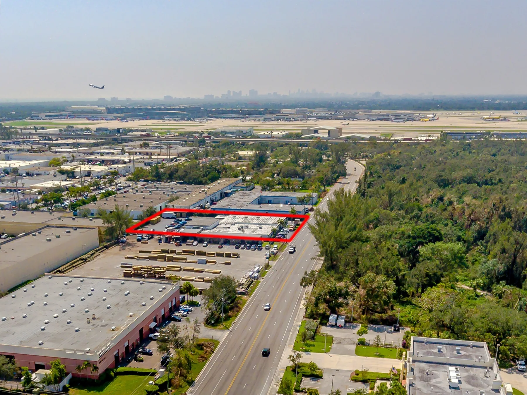 Aerial view of 3000 SW 4th Ave and the surrounding corridor